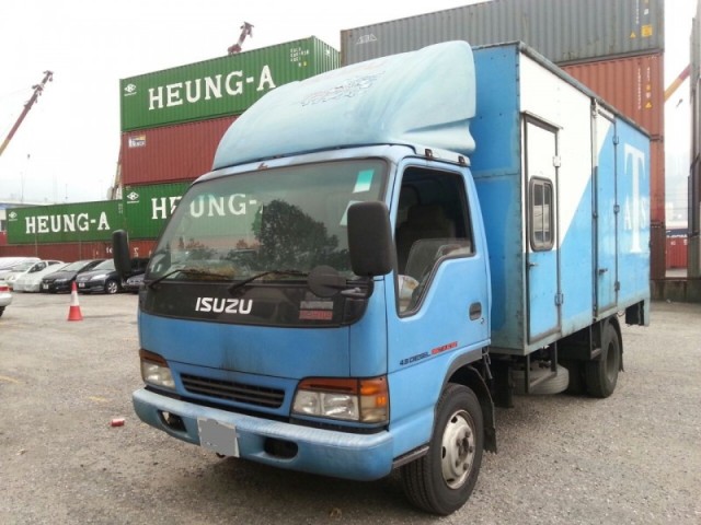 ISUZU NPR