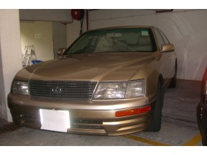 Lexus LS400