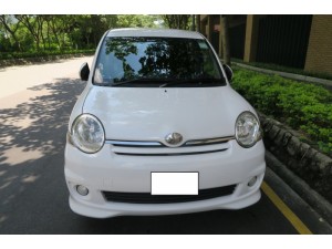 Toyota Sienta 2007白色7人